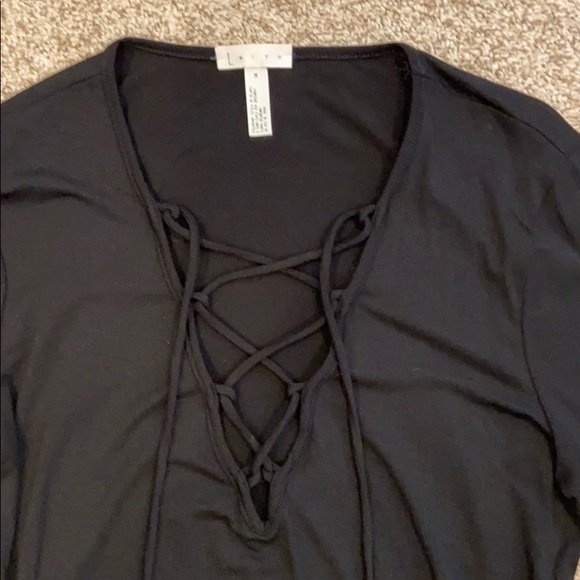 Top - Picture 2 of 3